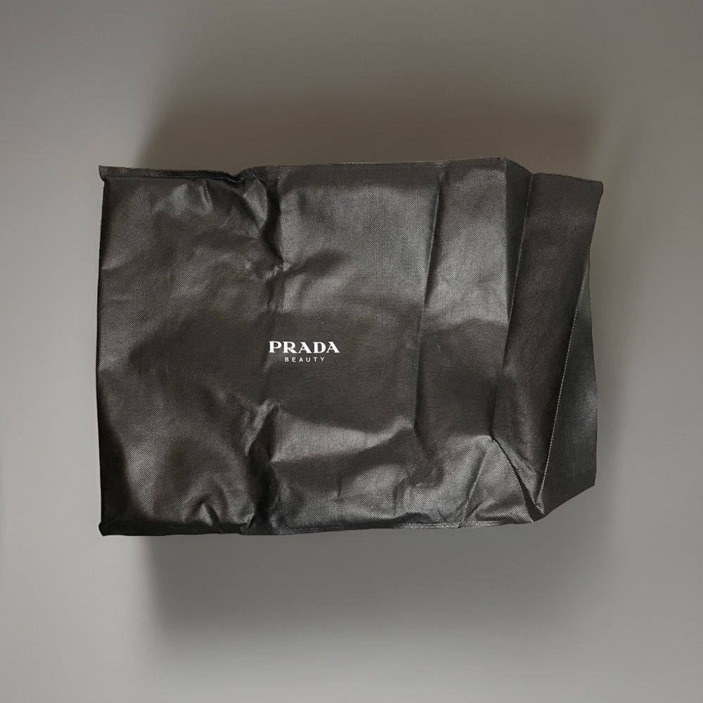 NEW Prada Beauty Reversible Large Tote Mint Green Black Nylon Tote Bag + Pouch - Picture 11 of 11